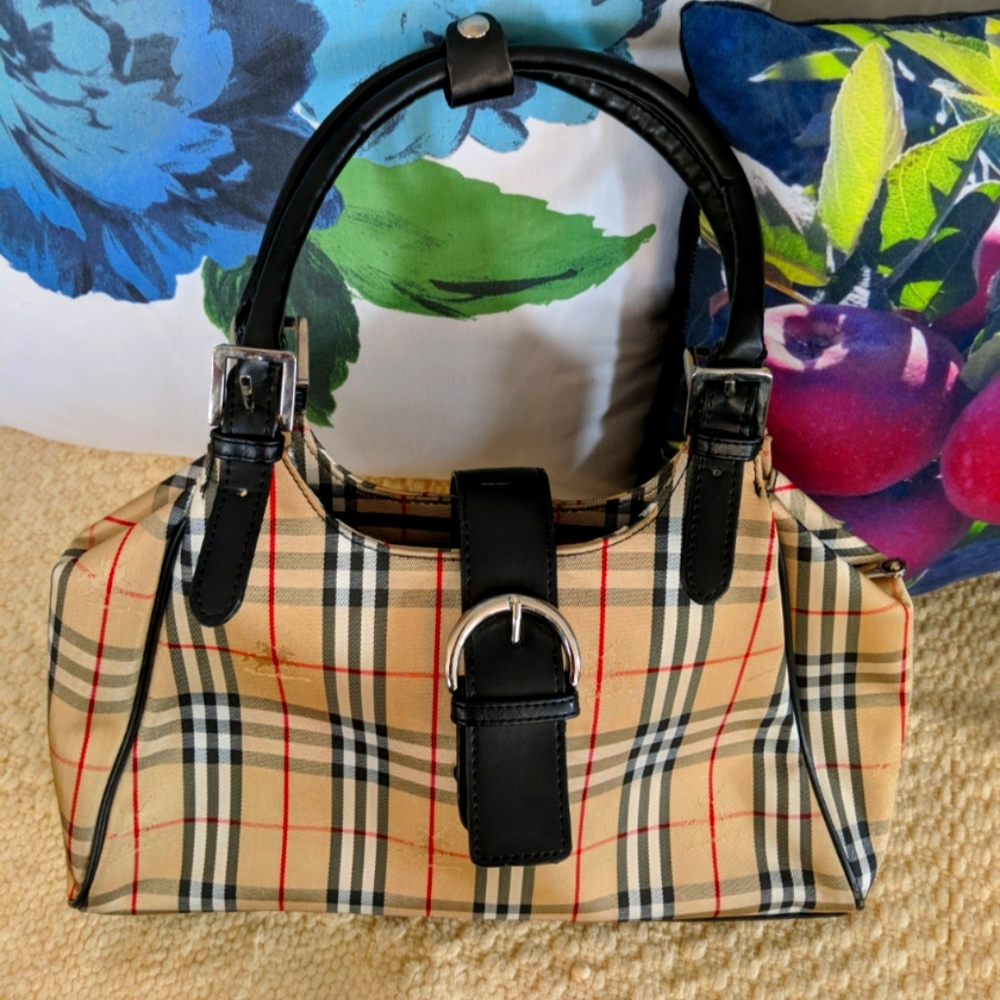Checkered print beige bag medium